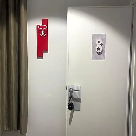 Отель Calaluna