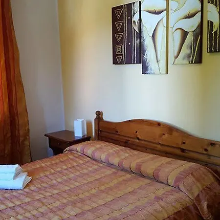 Calaluna Hotel 3*