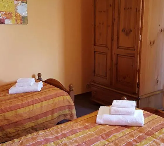 Calaluna Hotel